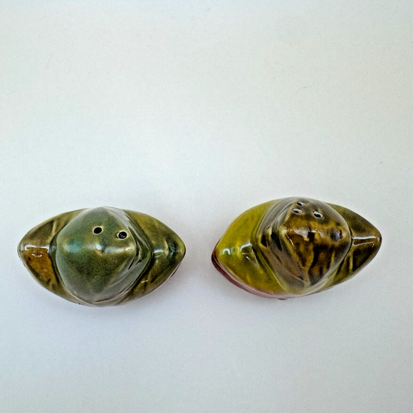 Porcelain Maple Leaf Salt and Pepper Shakers Large Painted Glazed - Picture 3 of 5